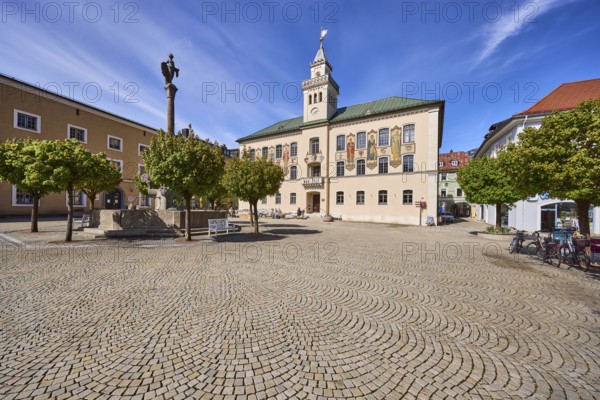 Wittelsbacherbrunnen, fountain, historic town hall, frescoes, general architecture, square,