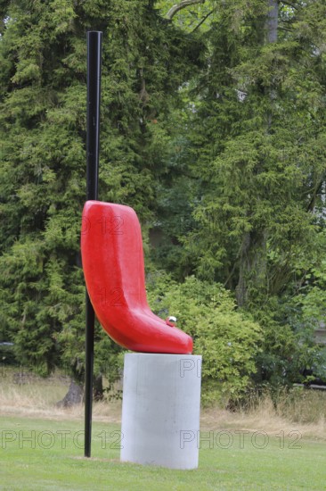 Sculpture Slip of the Tongue by Alexandra Bircken 2020, Blickachsen 14, modern art, tongue, tongue
