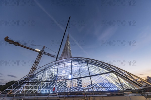 First entrance portal at the new Stuttgart main station completed. One of four so-called lattice