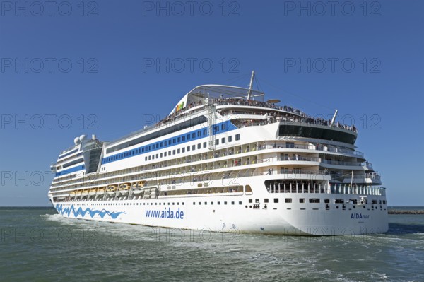 Cruise ship AIDA nova departs, Warnow, Warnemünde, Rostock, Mecklenburg-Western Pomerania, Germany