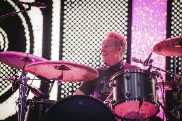 Paul Cook, drummer of the Sex Pistols ft. Frank Carter live at the Berlin Zitadelle Spandau on 04