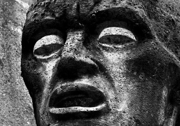 Bittermark memorial, memorial site, portrait of the tortured main figure, artist Karel Niestrath,
