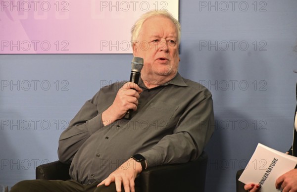 Prof Hans von Storch (University of Hamburg, Ocean University of China) takes part in a panel