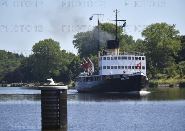 Oldtimer steam, icebreaker STETTIN travelling through the Kiel Canal, Kiel Canal, NOK,