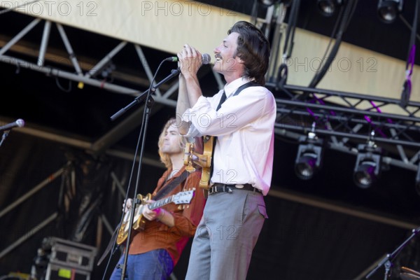 Zane Acord, Singer, bass player, The Thing, indie rock band, USA, live open air at the Citadel
