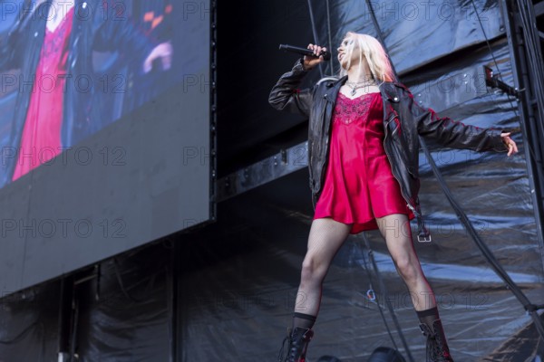 Taylor Momsen, singer of The Pretty Reckless as support act for AC/DC live on Power Up Tour 2025 at