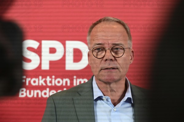 Matthias Miersch, Chairman of the SPD parliamentary group, at the press statement in front of the