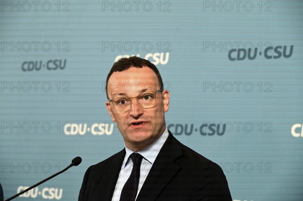 The Chairman of the CDU/CSU parliamentary group, Jens Spahn (CDU), and his deputy Alexander
