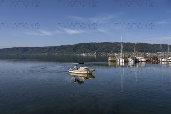 The harbour of Ludwigshafen, opposite the Lake Constance community of Bodman and the Bodanrück,