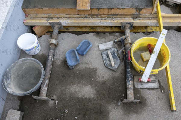 Concreting steps on site