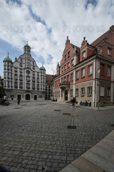 Memmingen, Merktplatz with town hall, Bavaria, Germany