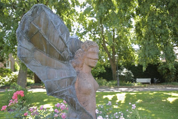 Sculpture Female Winged Figure by Volker Krebs 1986, modern art, female figure with wings, angel,