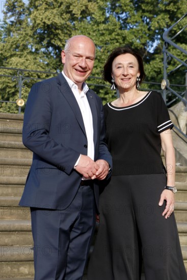 Kai Wegner and Elisabeth Sobotka (Artistic Director of the Staatsoper Unter den Linden) arriving