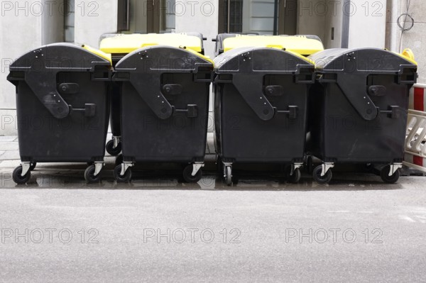 Dustbin, Germany