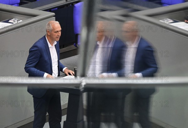 Christoph Schmidt (SPD) speaks on the Gaza war item on the agenda of the eleventh session of the