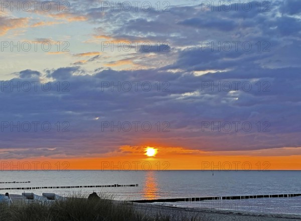 Sunset, Baltic Sea, beach, Kühlungsborn, Rostock district, Mecklenburg-Western Pomerania, Germany
