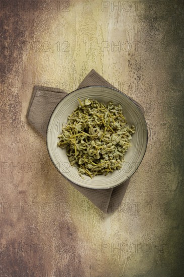 Jonjoli, Colchian klekachka, Georgian appetizer, pickled jonjoli, no people
