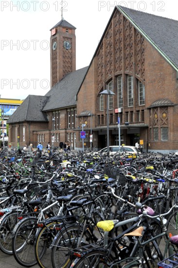 Lots of bikes in the bicycle parking lot in front of Oldenburg Central Station, Lower Saxony,