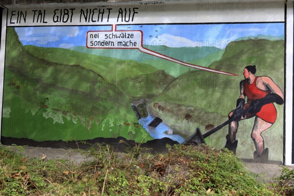 Graffiti applied as part of the MEMUR Urban Art Festival in Oldenburg, here motif due to the flood