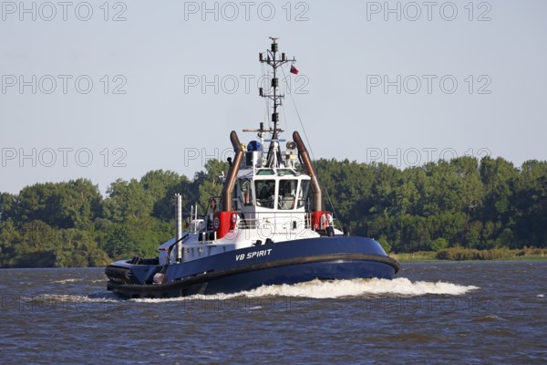 Vessel type tug VB Spirit leaves the Port of Hamburg on the Elbe, Wedel, Schleswig-Holstein,