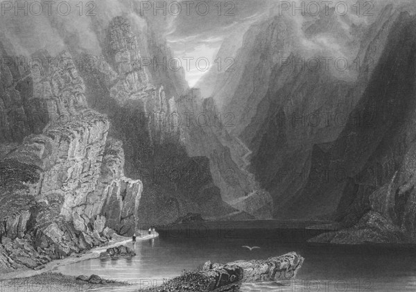 Breakthrough at Dunloe on Lough Leane, County Kerry, Ireland, lakeside hiker, hiking trail, bird,