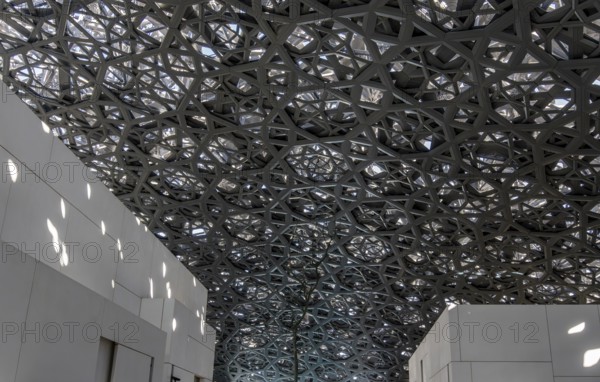 Louvre Abu Dhabi architecture, art museum by French architect Jean Nouvel, buildings on Saadiyat
