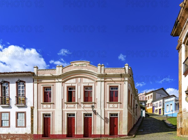 Stepping back in time through the streets and historic mansions of Ouro Preto, Ouro Preto, Minas