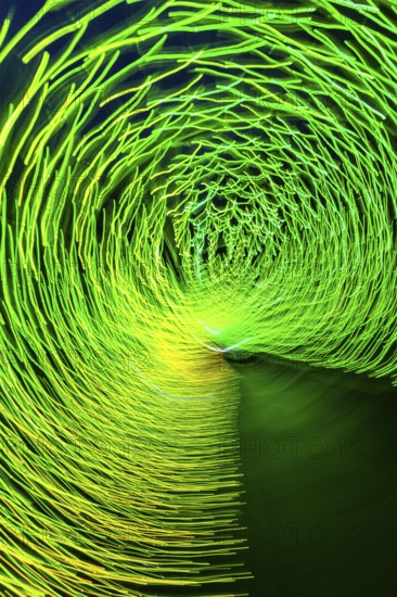 Light, tunnel, in motion, light tunnel, changes light color, light installation at park lights in