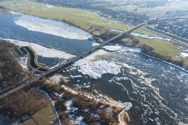 Geesthacht, Elbe bridge with dam, Elbe bridge, dam, barrage, water regulation, weir, Elbe, federal