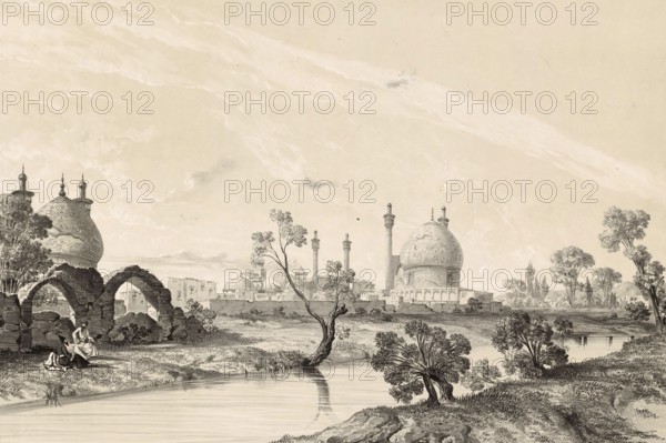 The Mosquée du Chah is the famous Imam Mosque, Masjed-e Imam, formerly Shah Mosque on Naqsh-e-Jahan