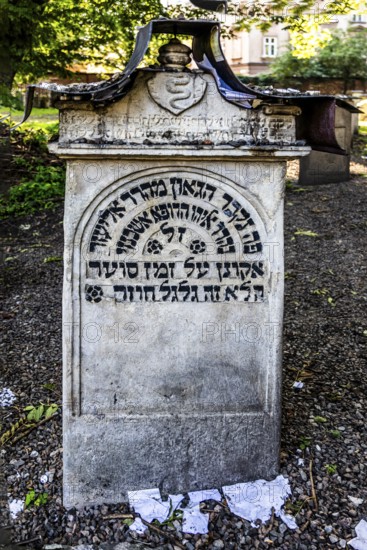 Remuh Cemetery, 1551, Remuh Synagogue, 1553, one of two synagogues still in use today, Kazimierz