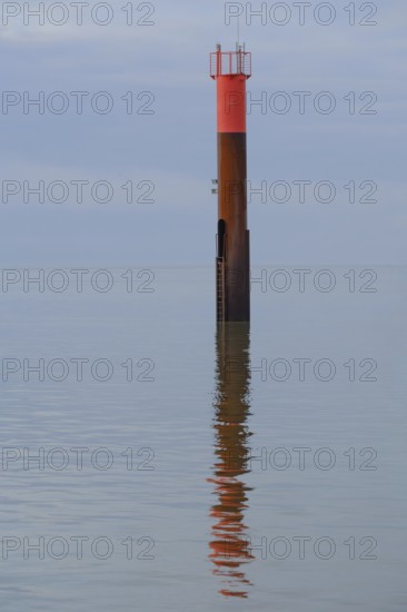View of a dolly standing in the mouth of the Weswr towards the North Sea, Bremerhaven, Bremen,