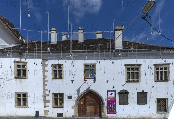 Matthias Corvinus House, 15th century, oldest building in the city, today Institute of Fine Arts,