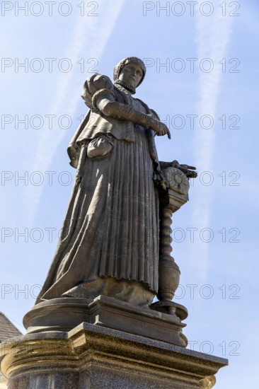 Barbara Uthmann fountain on the market square in Annaberg, Annaberg-Buchholz, Ore Mountains,
