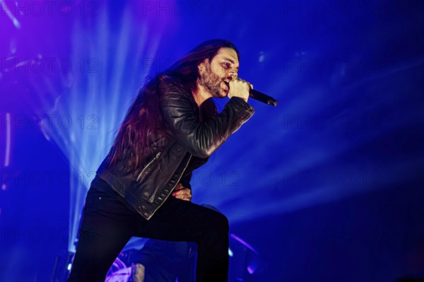 Mikael Sehlin, singer of Amaranthe, live on Arcane Dimensions Tour 2026 at Munich's Zenith on 17.01