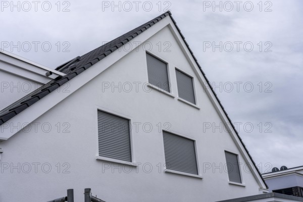 New development area Am alten Angerbach in Duisburg-Huckingen, on approx. 17 hectares, 300 new