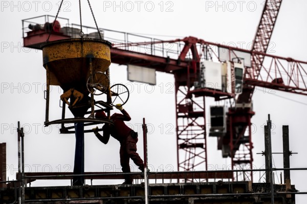 Construction site, concreting work, on a large construction project, apartments and commercial
