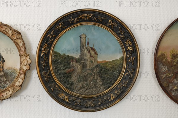Decorative wall plate, replica of Lichtenstein Castle, Württemberg fairytale castle, romantic