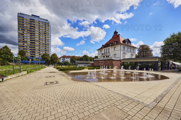 Villa Schmidt restaurant, park, fountain, hedge, lawn, paths, residential buildings, residential