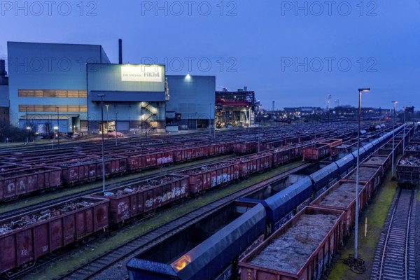 Hüttenwerke Krupp-Mannesmann, HKM in Duisburg, halls of the blast steel mill, tracks of the