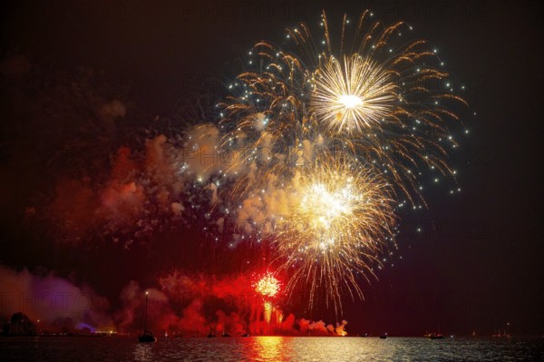 Colourful fireworks in the night sky above Dümmer See annual large fireworks with the name Der