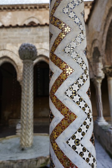Famous cloister of the Benedictine monastery, decorated column, Cathedral of Monreale, Santa Maria