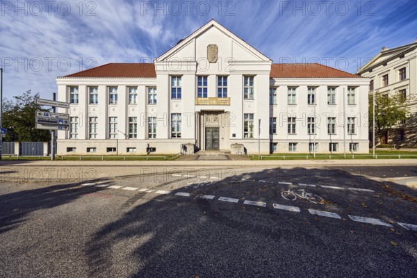 State archive, historic building, architect Paul Ehmig, central risalit, hipped roof, façade with