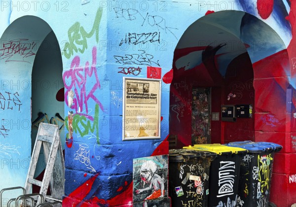 Kiefernstraße, residential street of the left-wing alternative scene with street art on house