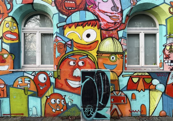 Kiefernstraße children's club, active branch of the Youth Welfare Office in the street art mile