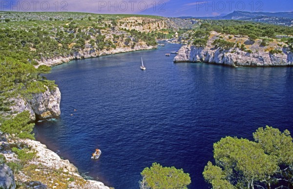 Boats, Port-Miou bay, Massif des Calanques, Bouches-du-Rhône department, southern France, June
