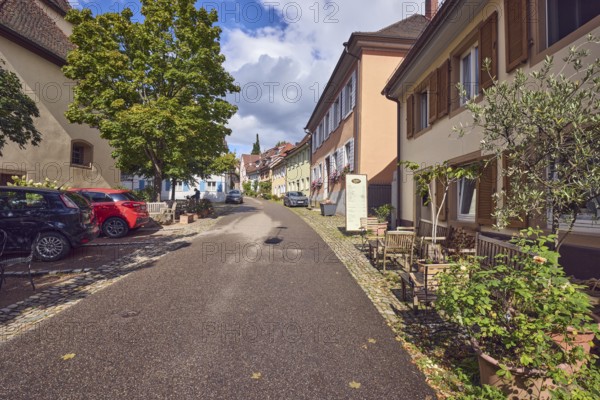 Houses, residential buildings and commercial buildings, general architecture, apartment buildings,