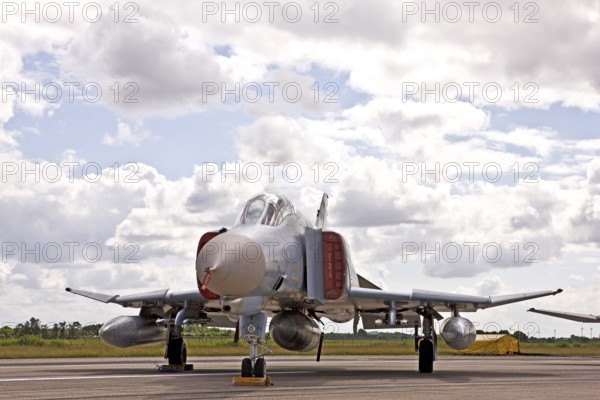 McDonnell Douglas F-4F Phantom II, aircraft type, fighter aircraft, air defense, reconnaissance,
