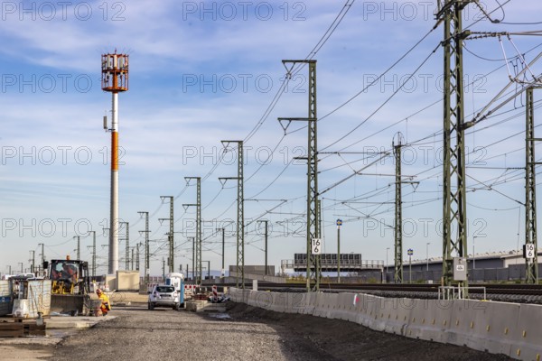 Construction work on the airport tunnel at the airport tunnel. The last few meters of solid road