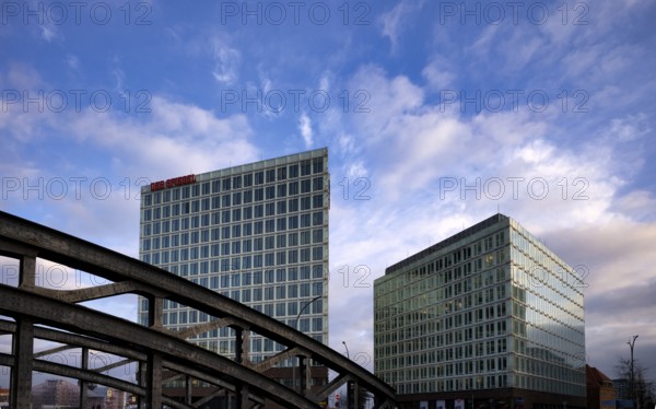 Verlagshaus Der Spiegel, logo, Spiegelgebäude, Hafencity, Free and Hanseatic City of Hamburg,